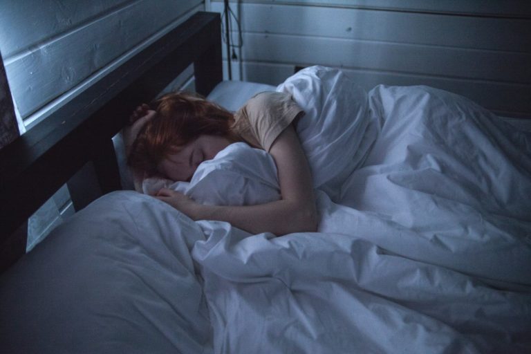 Embarazo y sueño: ¡No puedo dormir bien!