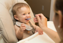 Introducción de la alimentación complementaria en bebés
