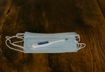 Guía práctica para convivir con una persona enferma por coronavirus Guía práctica para convivir con una persona enferma por coronavirus