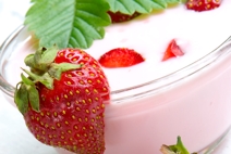 El yogur, un alimento rico en proteínas y calcio El yogur, un alimento rico en proteínas y calcio